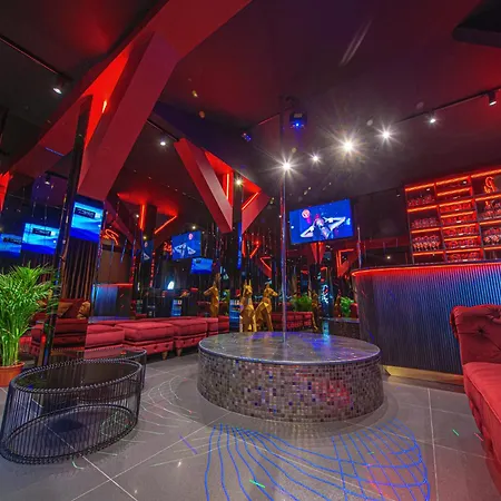 Appartement Jacuzzi Apartamentai Red Penthouse *