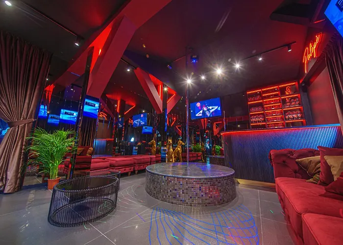 Appartement Jacuzzi Apartamentai Red Penthouse *